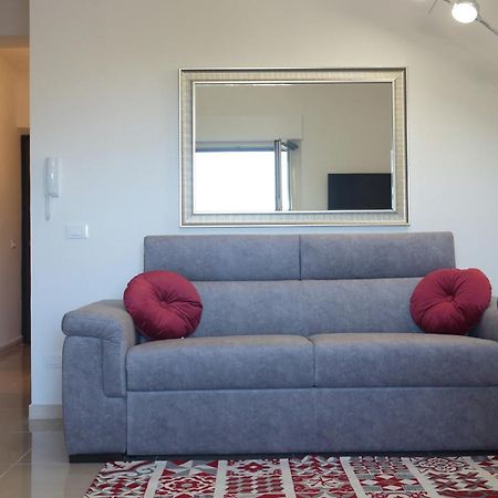 Naxos Sicilian Luxury Apartment Giardini-Naxos Buitenkant foto