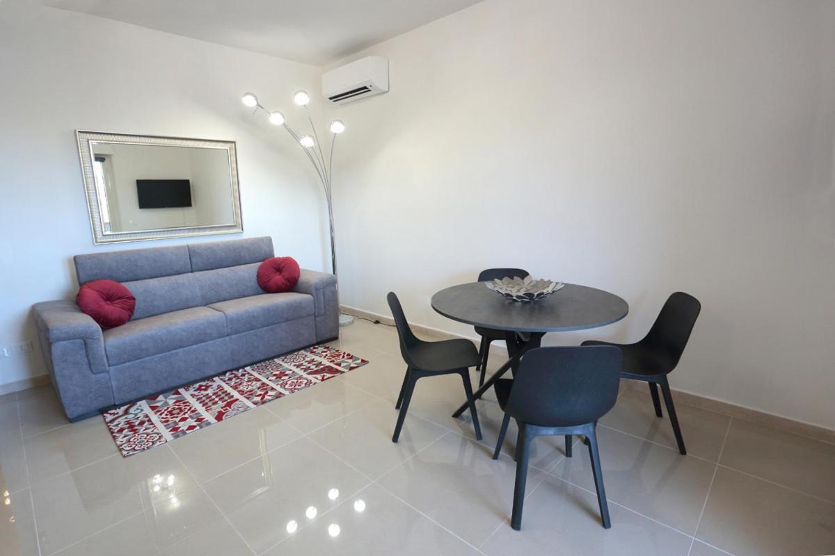 Naxos Sicilian Luxury Apartment Giardini-Naxos Buitenkant foto